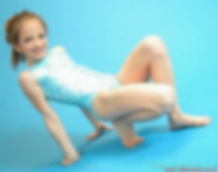 bluegymsuit13.JPG