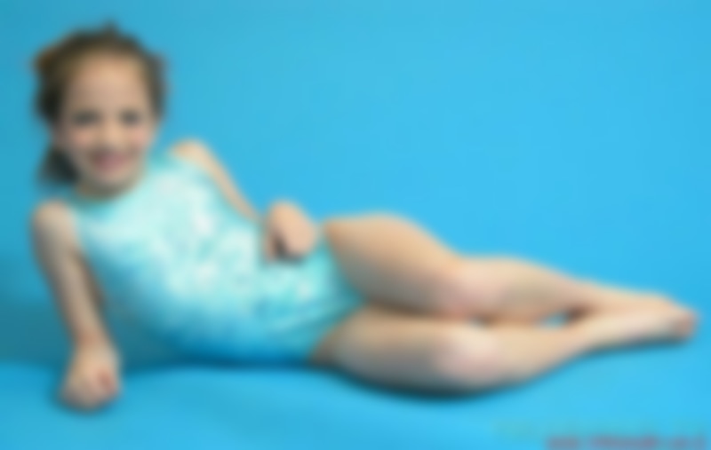 bluegymsuit23.JPG