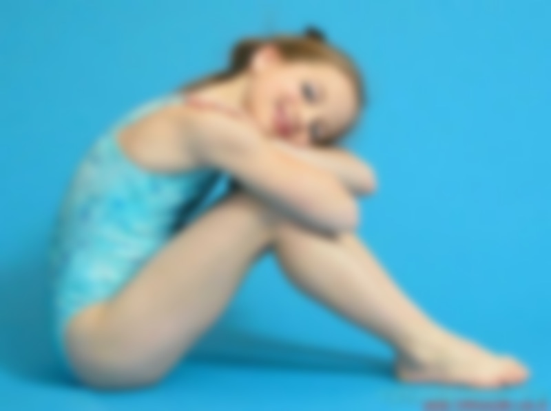 bluegymsuit30.JPG
