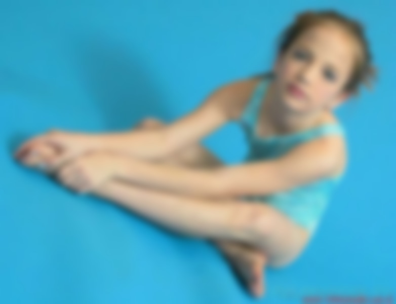 bluegymsuit31.JPG