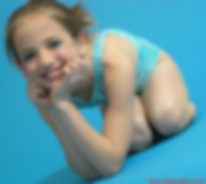 bluegymsuit5.JPG
