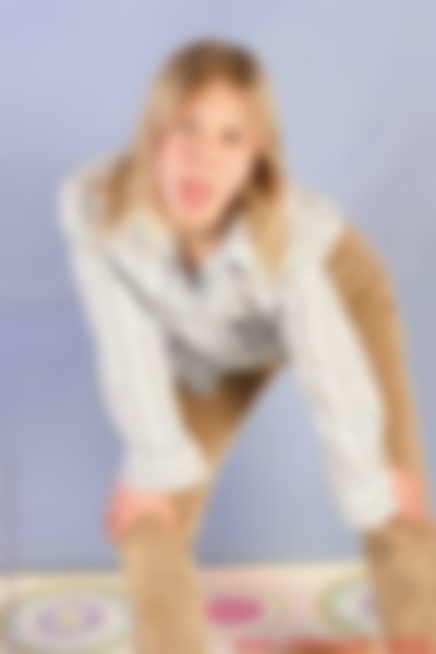 maxine-001-019.jpg