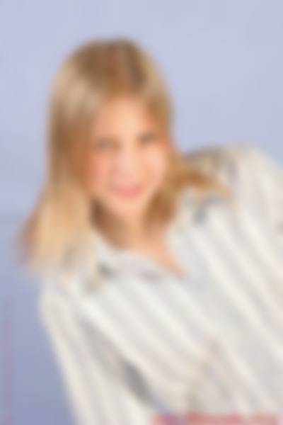 maxine-001-023.jpg