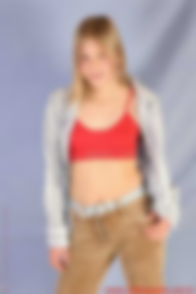 maxine-001-037.jpg