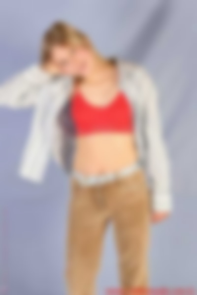 maxine-001-040.jpg