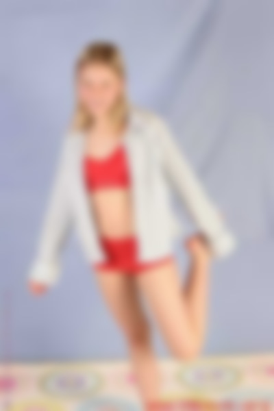 maxine-001-041.jpg