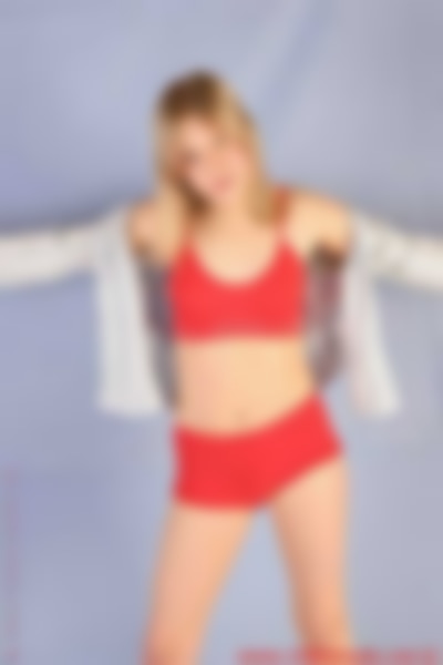 maxine-001-045.jpg