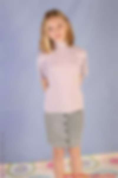 roxy-001-001.jpg