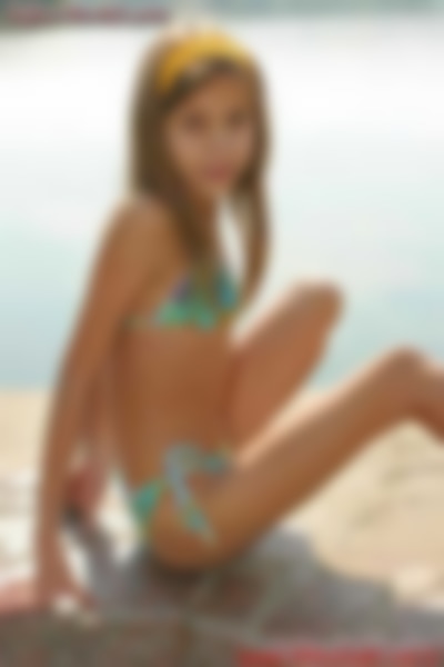 Kylee-Model_set01_011.jpg