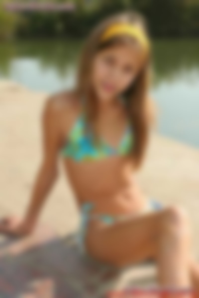 Kylee-Model_set01_014.jpg