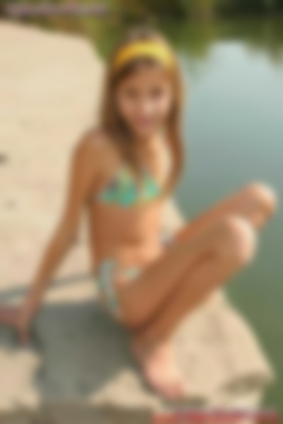 Kylee-Model_set01_020.jpg