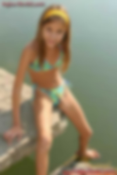 Kylee-Model_set01_022.jpg
