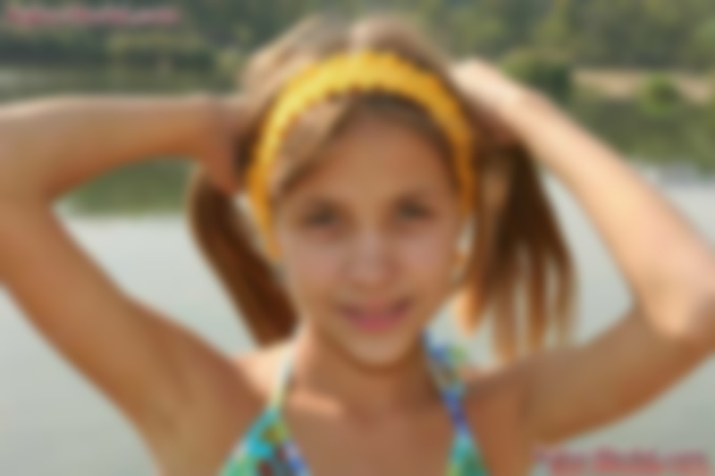 Kylee-Model_set01_042.jpg