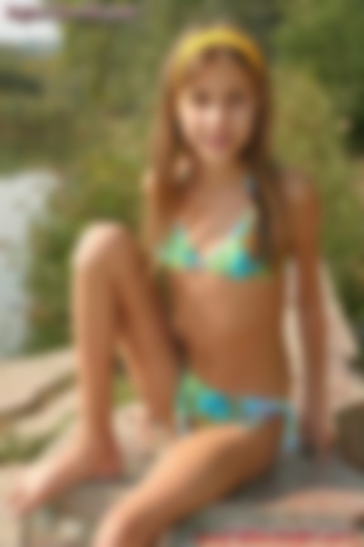 Kylee-Model_set01_045.jpg