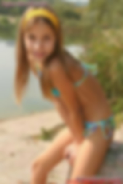 Kylee-Model_set01_048.jpg