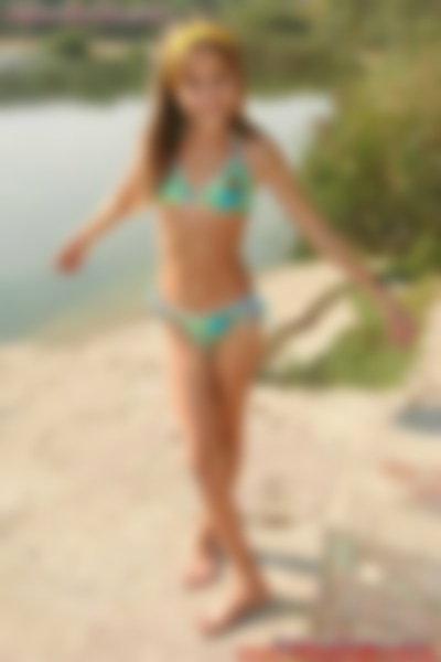 Kylee-Model_set01_059.jpg