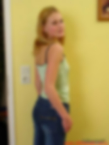 010.JPG