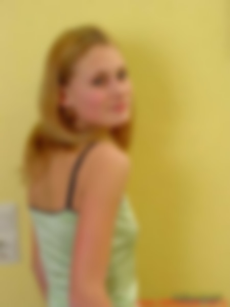 011.JPG